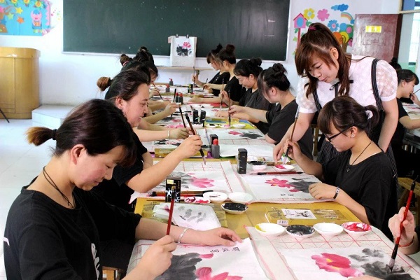 甘肃中专技校介绍舞蹈在幼儿教育专业重要性