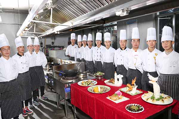 兰州铁路技师学校烹饪专业特色课程之实训