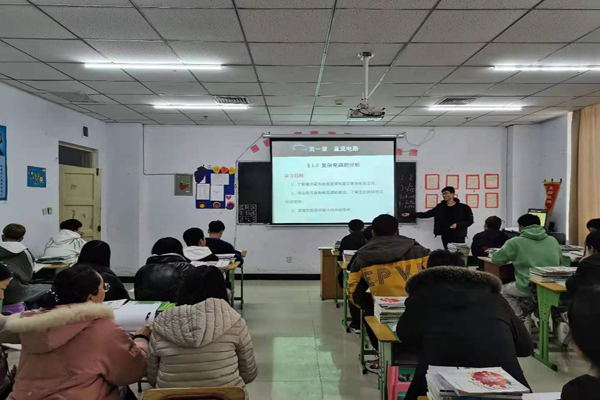 甘肃北方技工学校解答“为什么初中生更加适合学习计算机专业呢？ ”