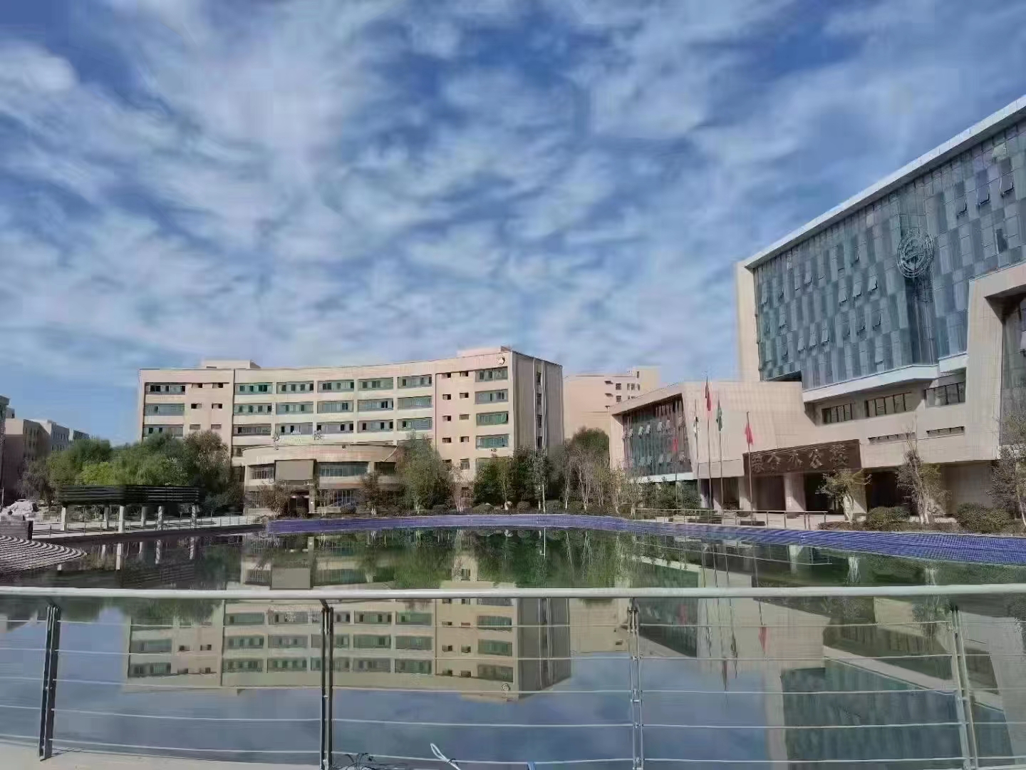 现今家长对甘肃高铁乘务学校的印象如何