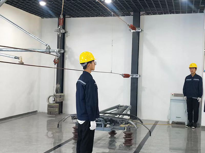 兰州中专学校带你了解铁路专业的前景