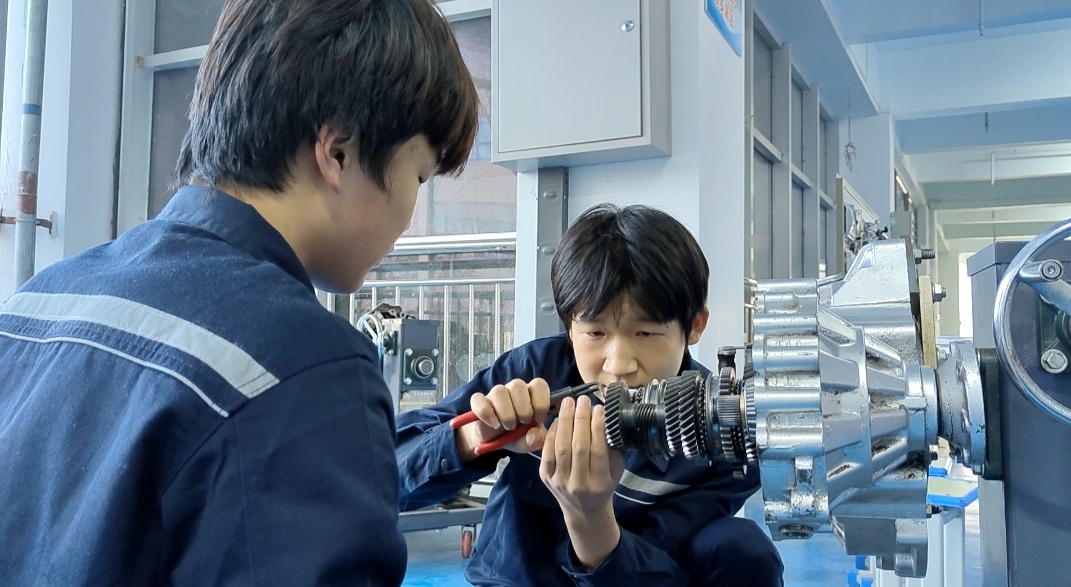 就读不满意想转学，就选甘肃北方技工学校